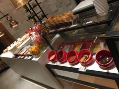 自助调料区-松咖啡自助餐厅·松北香格里拉