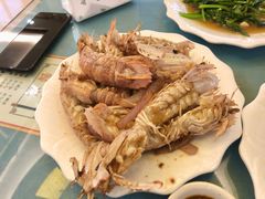 -三姐妹·海鲜大排档