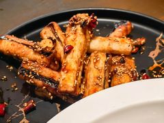 -梧桐树下(云锦世家店)