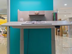 -康朴乐儿童学习桌椅(蓝色港湾店)