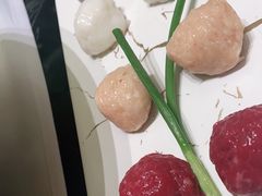 -红鼎豆捞·非遗鲍皇汤火锅(宝丰路店)