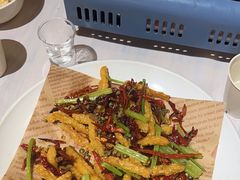 -霄汉牛三鲜湖北砂锅菜(万松园2店)
