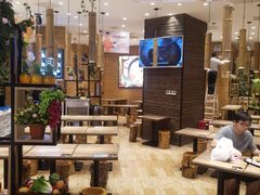大堂-好人民间小吃·番茄鱼酸菜鱼(木渎悠方店)