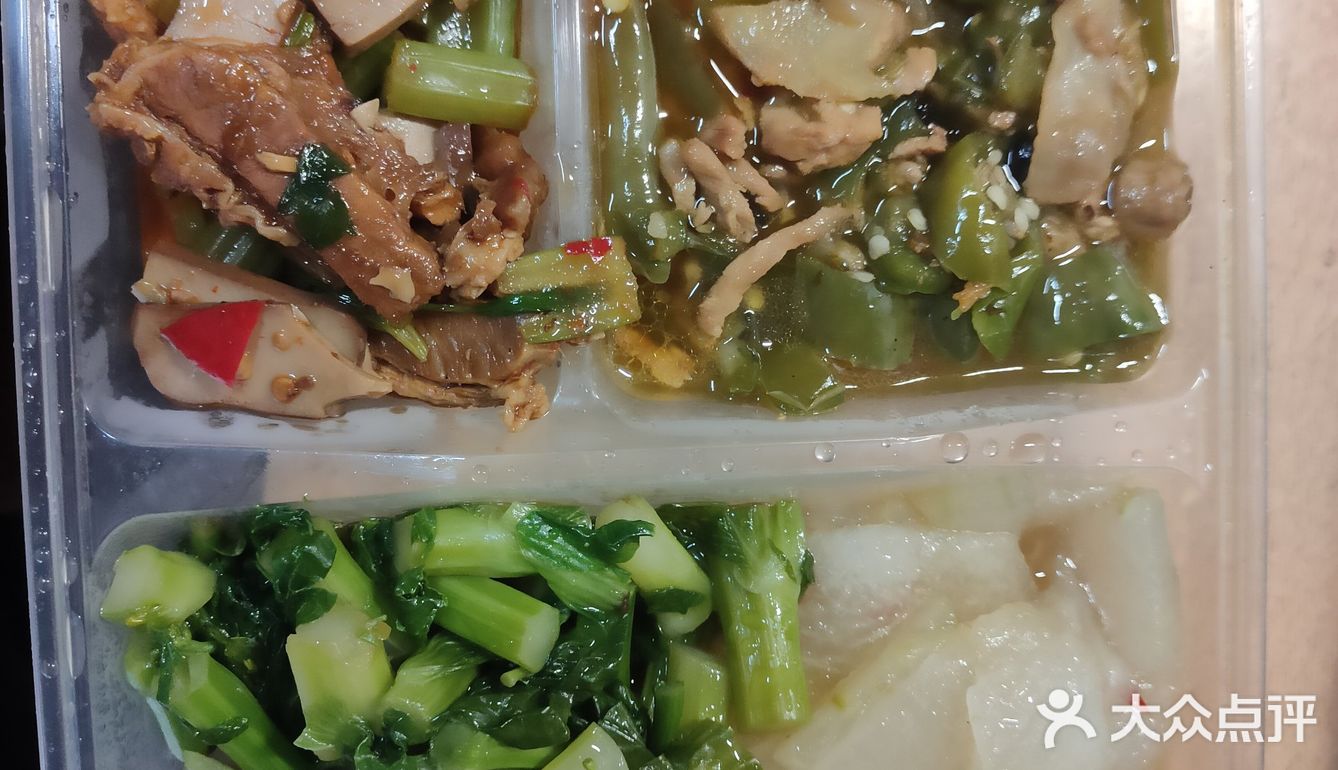 湖大四食堂YYDS便宜又好吃