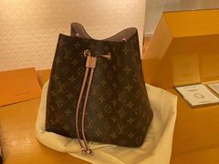 -LV路易威登(时代广场店)