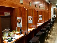 -独食火锅·半米屋台(直营总店)