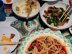 -楼兰古丽·新疆拌面·清真(华阳城店)
