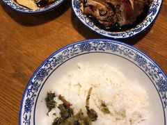 酱鸭-张家巷美食(南浔店)