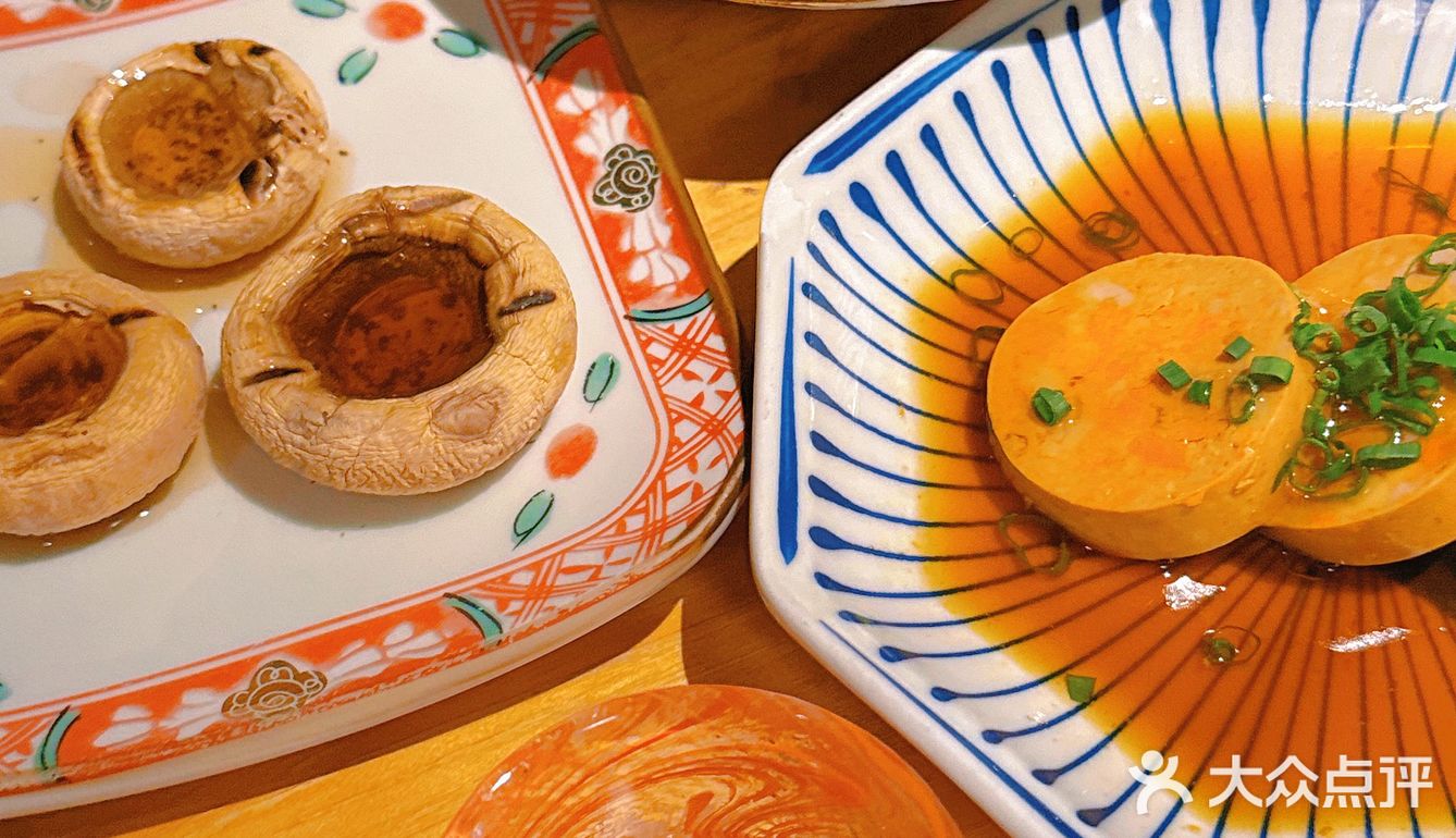 点亮夜色的青山萤火居酒屋