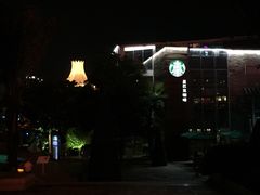 -星巴克(南宁民歌湖店)