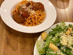 -城市大道红炉披萨烘焙坊