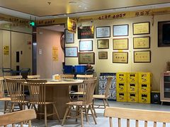 -郑百万·百万卤鹅重庆菜馆·家宴旗舰店(动物园店)