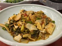 竹笋炒酸菜-侗乡国宾馆中餐厅