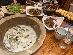 -滇香肴·云南菜蒸汽石锅鱼(云南北路店)