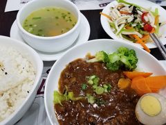 卤香珍菇牛腱饭-康师傅私房牛肉面(北京南站店)