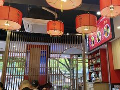 -鲁员外地锅鸡地锅鱼(古墩路店)