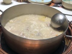 -洪氏嗨捞·猪肚鸡火锅(阳光天地店)