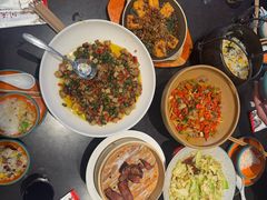 -川流不息·地道川菜·小龙虾(松东路店)