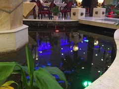 -碧中海汤泉汗蒸酒店