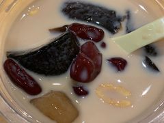 -八婆婆烧仙草(曾厝垵店)