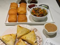 -清真·卡德尔大叔新疆主题餐厅(龙汇路店)