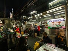 大堂-黄亚华小食店(Jalan Alor)