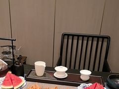 -忆江南·临江鱼馆