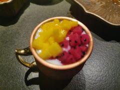 -铭牛烧肉·和牛海鲜自助(高新月牙湖店)