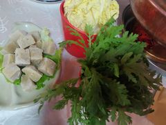 -羊家胡同·龙虾烧烤火锅(龙汇路店)