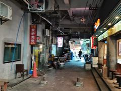 -威邵鸡煲(西华路总店)