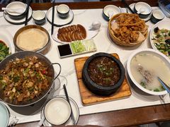 -梅利汴京烤鸭•开封豫菜地标店(东大街店)