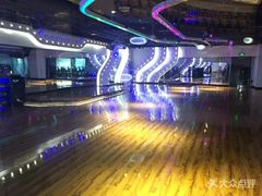 -TOUCH·游泳健身(重庆JW万豪店)