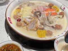 -三人行骨头王火锅(长寿店)