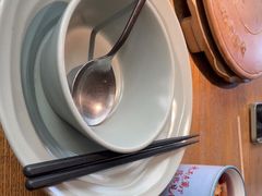-蜜桃餐厅·伴山(湖滨商业街店)