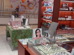 -吴良材眼镜(南翔印象城MEGA店)