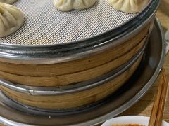 -清真老铁家灌汤包