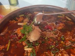 -牟记江湖重庆地标特色菜鱼蛋海鲜羊蝎子(巴南区黑金冠十多年好店)