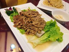 牛大骨-东四民芳餐厅(世茂工三店)