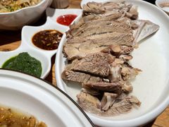 蒙古手把肉-老阿妈蒙古村·蒙古包·草原文化·歌舞表演(老君堂店)