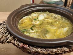 -有红鸡毛店·川菜(建设路店)