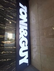点击看大图 -TONI&GUY