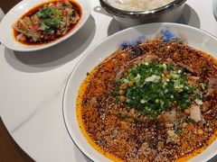 -万重锦·人文川菜馆(骡马市店)