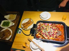 -小小河边鱼(天润城店)