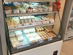面包甜点陈列柜-供美香(太仓县府店)