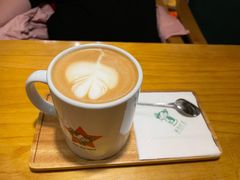 拿铁咖啡-雕刻时光咖啡馆(交大店)