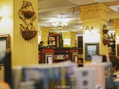 -果戈里书店