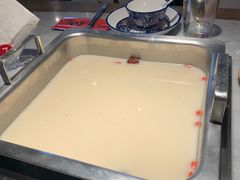 -尚尚仙·酸汤猪手·猪肚鸡火锅(华联万柳购物中心店)