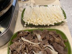 -胡须佬鸡煲四季火锅(龙珠大道店)