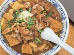 卤煮火烧-门框胡同百年卤煮(新街口店)