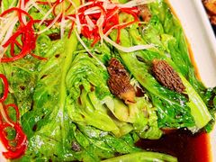 -伊带伊路新疆美食府(呼家楼店)